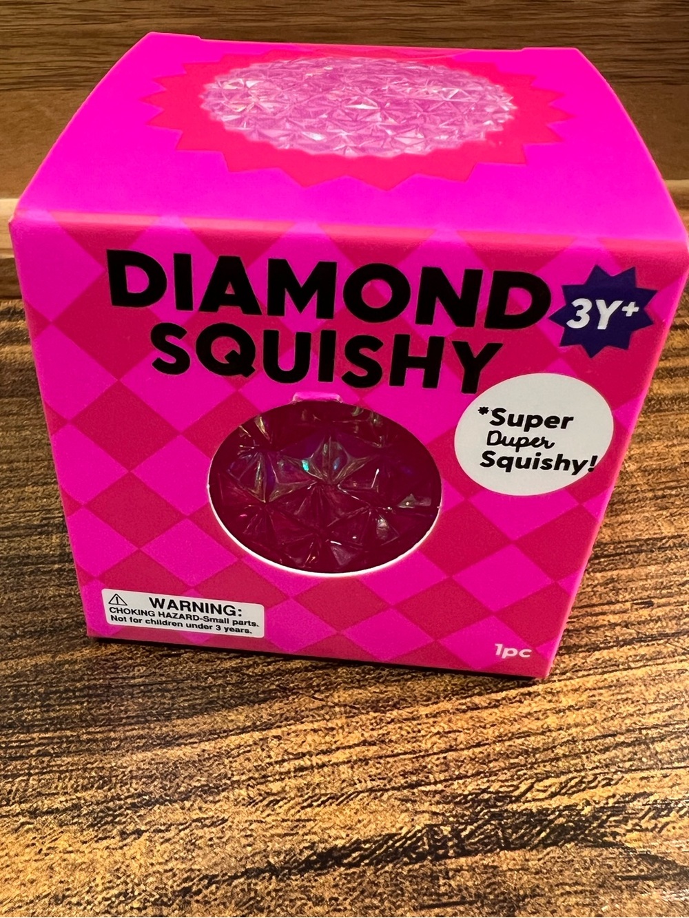J'ADORE Bright Pink Diamond Squishy Ball. These are awesome 🩷✨!!!